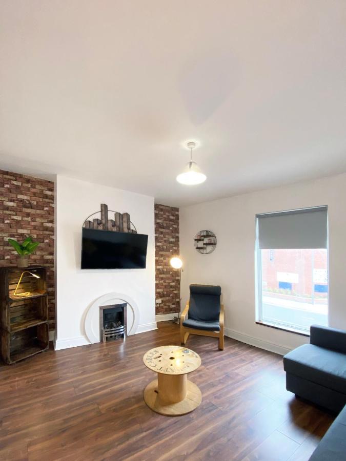 The Docklands 2 By Serviced Living Liverpool Exterior foto