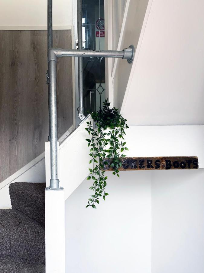 The Docklands 2 By Serviced Living Liverpool Exterior foto