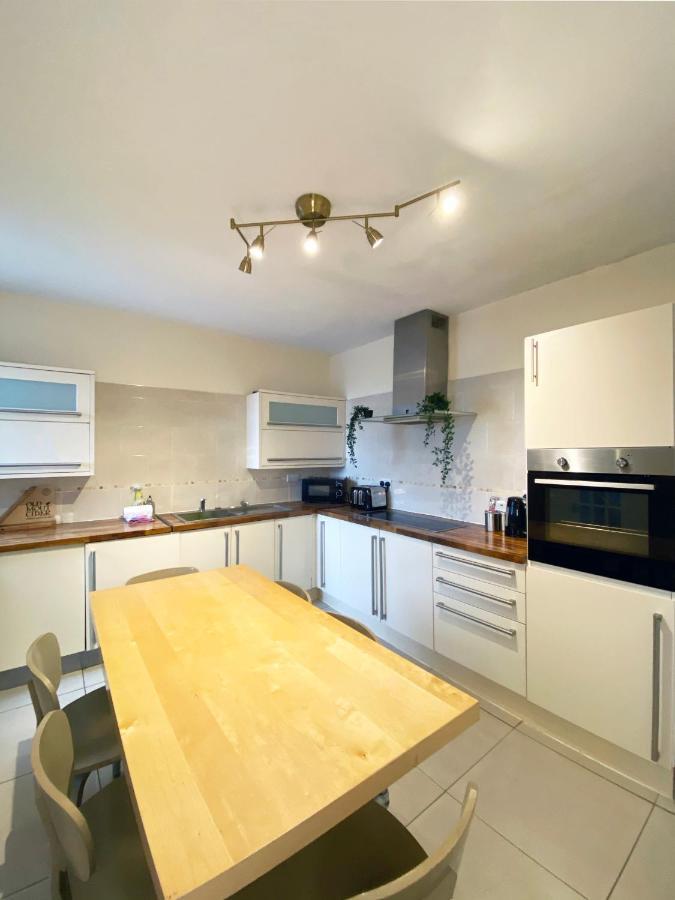 The Docklands 2 By Serviced Living Liverpool Exterior foto